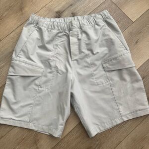 Lululemon men 9 inch shorts